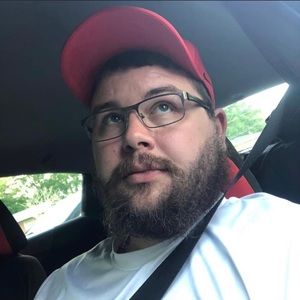 Meet your Posher, Thomas